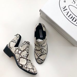 [ nib ] Steve Madden Laramie Ankle Boots